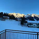 Apartamento Moderne Kaminstube *