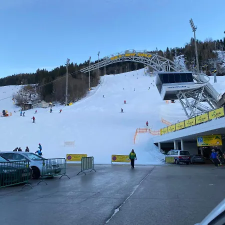 Апартаменты Moderne Kaminstube *