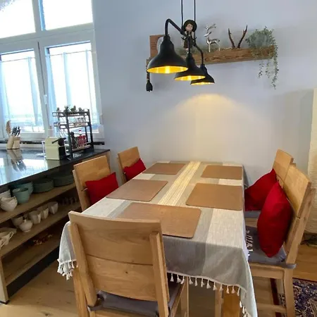 Moderne Kaminstube * Рамзау