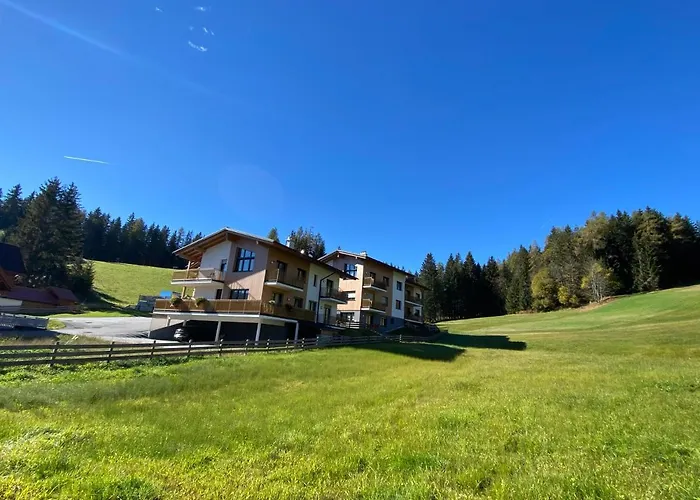 Moderne Kaminstube Apartment *